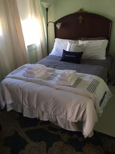 פרובינסטאון The Gaslamp Bed And Breakfast מראה חיצוני תמונה